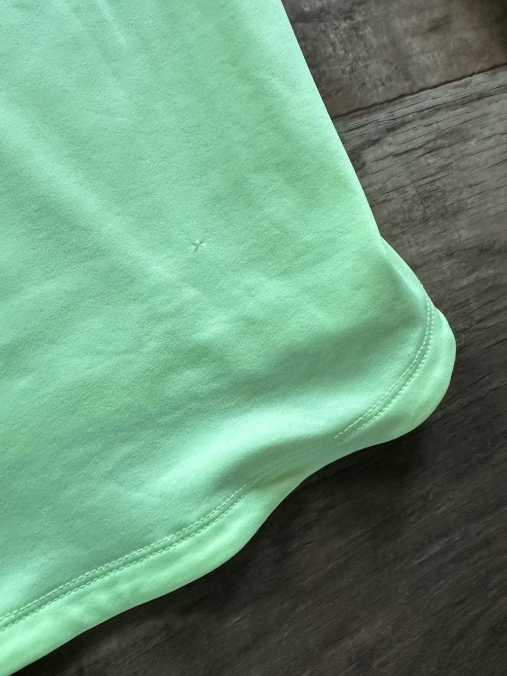 New Under Armour cold gear neon yellow/green half zip - Picture 10 of 11